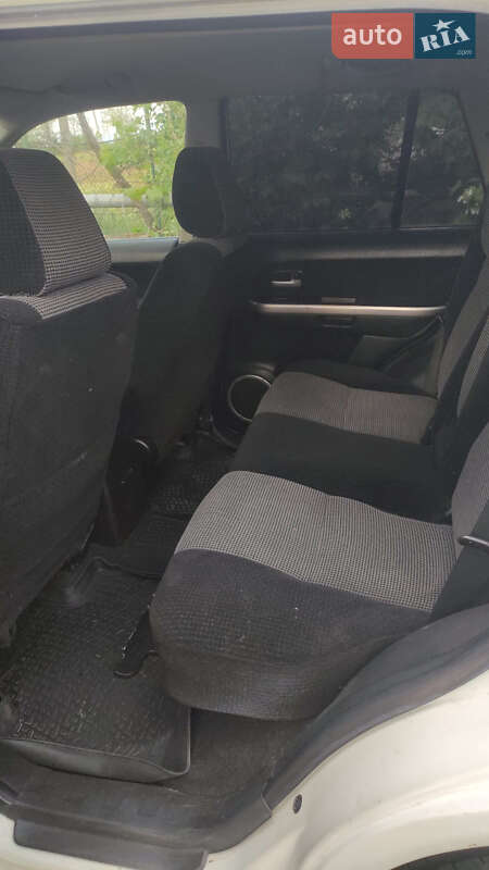 Внедорожник / Кроссовер Suzuki Grand Vitara 2007 в Белгороде-Днестровском фото 5 Внедорожник / Кроссовер Suzuki Grand Vitara 2007 в Белгороде-Днестровском