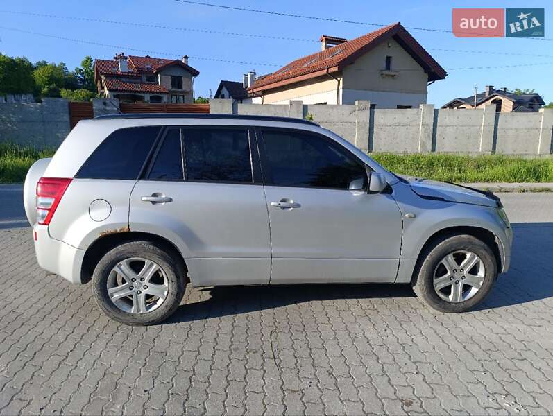 Внедорожник / Кроссовер Suzuki Grand Vitara 2008 в Львове