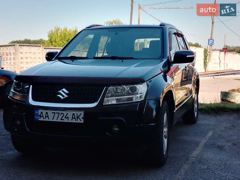 Внедорожник / Кроссовер Suzuki Grand Vitara 2010 в Хмельницком