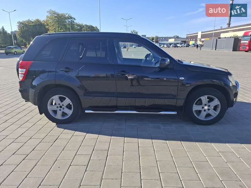 Позашляховик / Кросовер Suzuki Grand Vitara 2006 в Черкасах