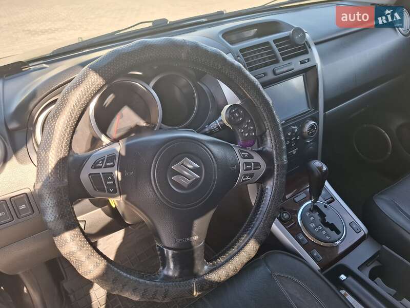 Позашляховик / Кросовер Suzuki Grand Vitara 2006 в Черкасах