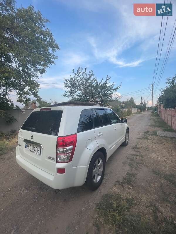Позашляховик / Кросовер Suzuki Grand Vitara 2012 в Кривому Розі