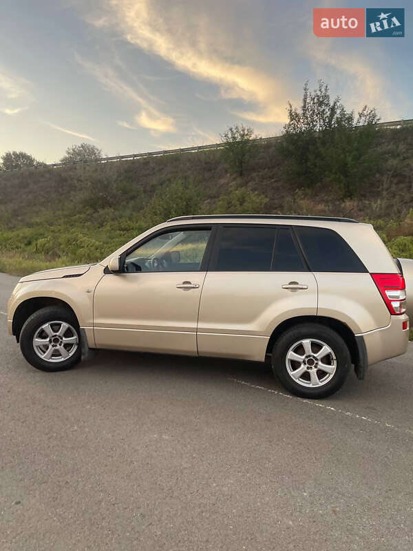 Позашляховик / Кросовер Suzuki Grand Vitara 2006 в Решетилівці