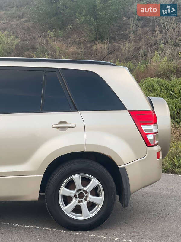 Позашляховик / Кросовер Suzuki Grand Vitara 2006 в Решетилівці