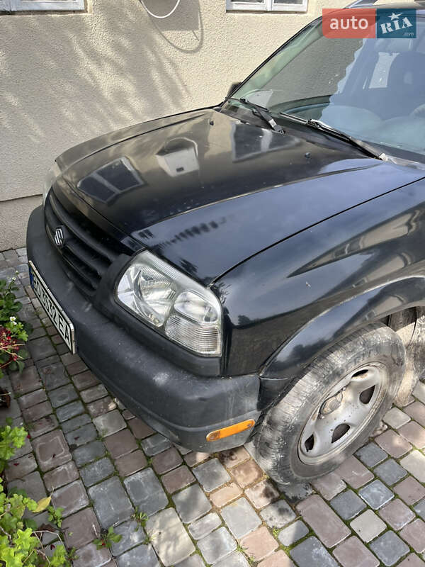 Седан Suzuki Grand Vitara 2004 в Козове