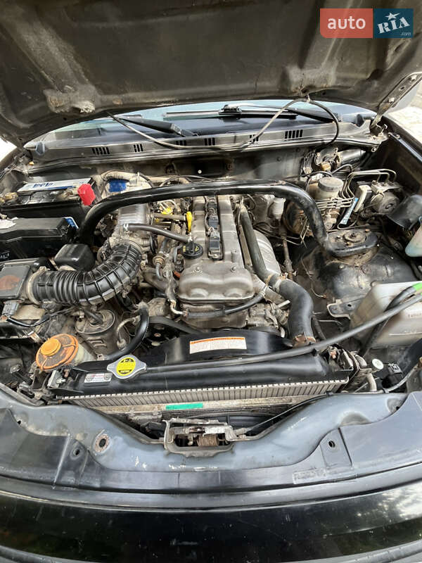 Седан Suzuki Grand Vitara 2004 в Козове