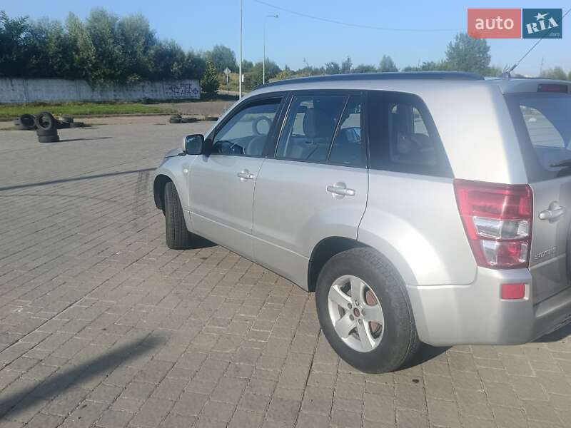 Внедорожник / Кроссовер Suzuki Grand Vitara 2006 в Львове