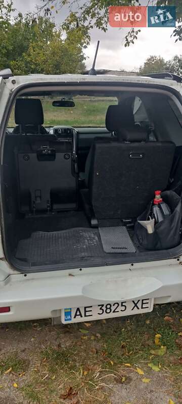 Внедорожник / Кроссовер Suzuki Grand Vitara 2010 в Днепре фото 10 Внедорожник / Кроссовер Suzuki Grand Vitara 2010 в Днепре