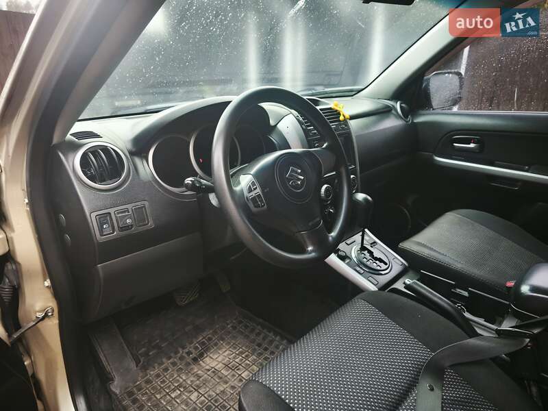 Внедорожник / Кроссовер Suzuki Grand Vitara 2007 в Прилуках фото 3 Внедорожник / Кроссовер Suzuki Grand Vitara 2007 в Прилуках