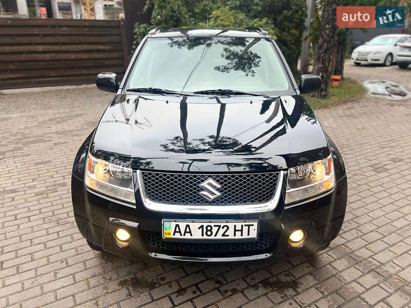 Внедорожник / Кроссовер Suzuki Grand Vitara 2008 в Киеве