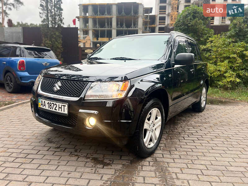 Внедорожник / Кроссовер Suzuki Grand Vitara 2008 в Киеве