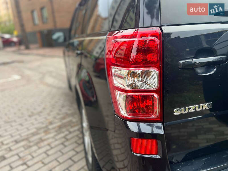 Внедорожник / Кроссовер Suzuki Grand Vitara 2008 в Киеве