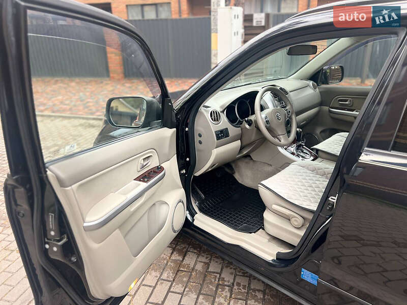 Внедорожник / Кроссовер Suzuki Grand Vitara 2008 в Киеве