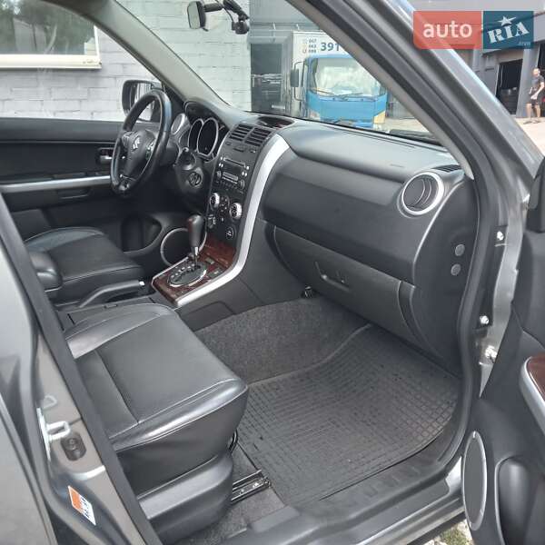 Внедорожник / Кроссовер Suzuki Grand Vitara 2008 в Киеве фото 17 Внедорожник / Кроссовер Suzuki Grand Vitara 2008 в Киеве