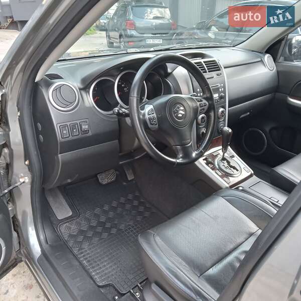 Внедорожник / Кроссовер Suzuki Grand Vitara 2008 в Киеве фото 127 Внедорожник / Кроссовер Suzuki Grand Vitara 2008 в Киеве