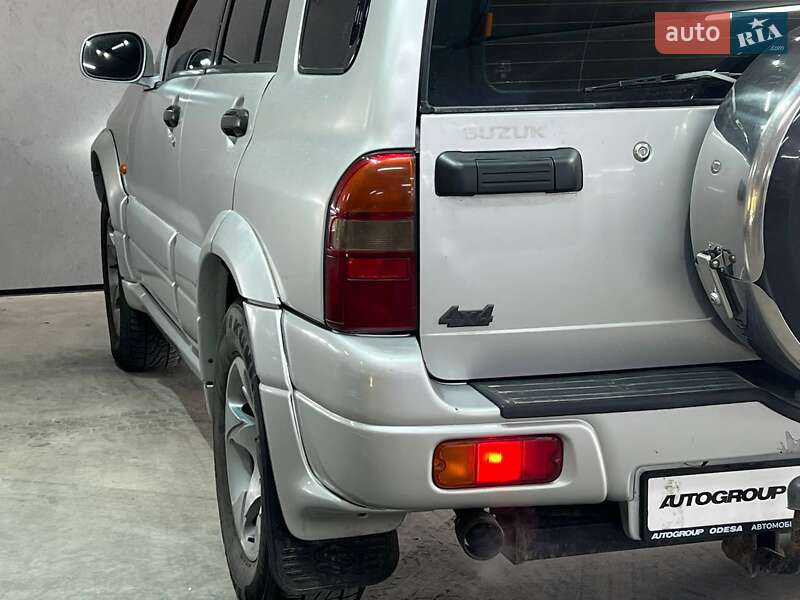 Внедорожник / Кроссовер Suzuki Grand Vitara 2003 в Одессе