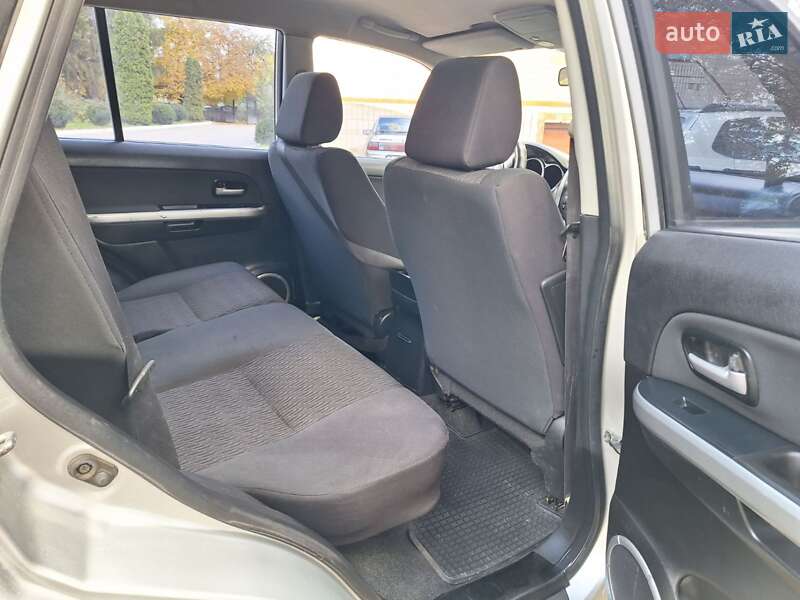 Внедорожник / Кроссовер Suzuki Grand Vitara 2013 в Брацлаве фото 7 Внедорожник / Кроссовер Suzuki Grand Vitara 2013 в Брацлаве