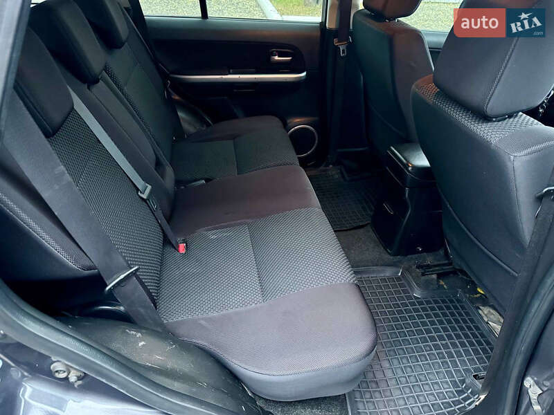 Внедорожник / Кроссовер Suzuki Grand Vitara 2010 в Харькове фото 19 Внедорожник / Кроссовер Suzuki Grand Vitara 2010 в Харькове