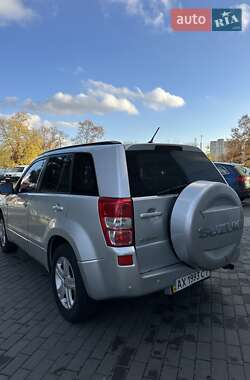 Внедорожник / Кроссовер Suzuki Grand Vitara 2005 в 
