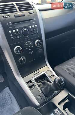 Внедорожник / Кроссовер Suzuki Grand Vitara 2005 в 