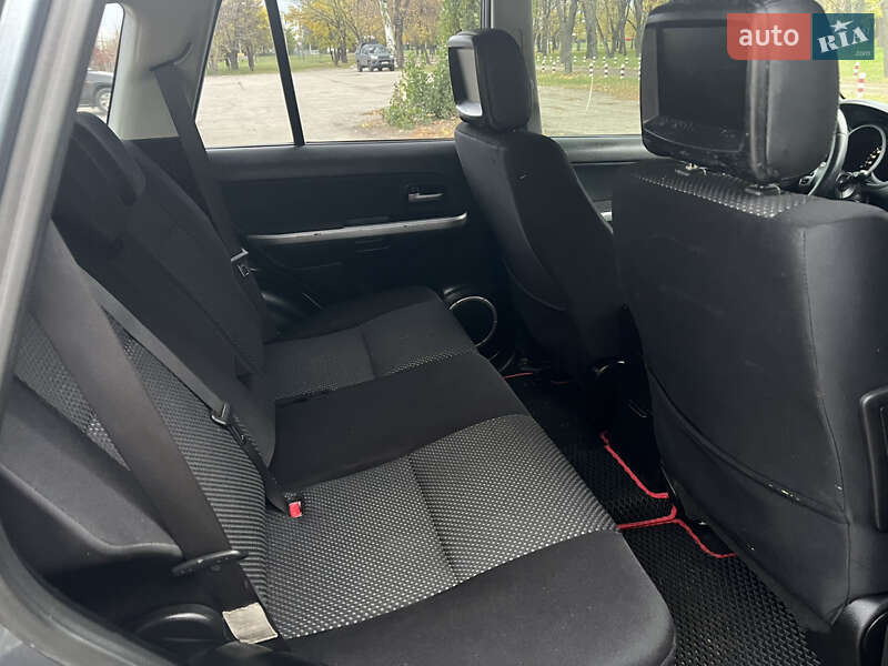 Внедорожник / Кроссовер Suzuki Grand Vitara 2006 в Павлограде фото 9 Внедорожник / Кроссовер Suzuki Grand Vitara 2006 в Павлограде