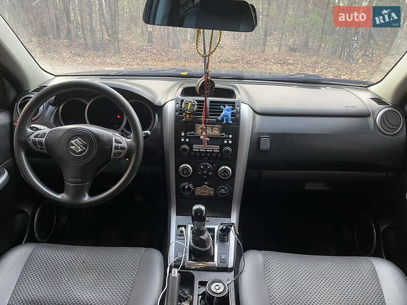 Внедорожник / Кроссовер Suzuki Grand Vitara 2007 в Малине фото 9 Внедорожник / Кроссовер Suzuki Grand Vitara 2007 в Малине