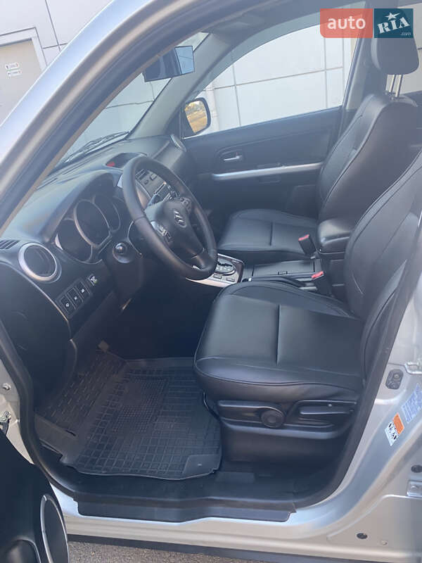 Позашляховик / Кросовер Suzuki Grand Vitara 2006 в Києві