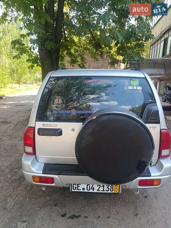 Внедорожник / Кроссовер Suzuki Grand Vitara 2003 в Днепре фото 4 Внедорожник / Кроссовер Suzuki Grand Vitara 2003 в Днепре