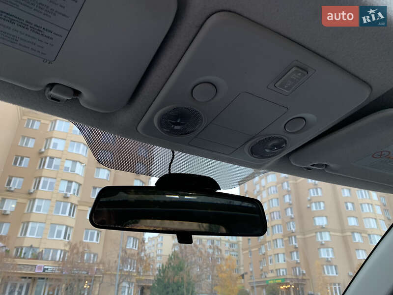 Внедорожник / Кроссовер Suzuki Grand Vitara 2006 в Киеве фото 24 Внедорожник / Кроссовер Suzuki Grand Vitara 2006 в Киеве