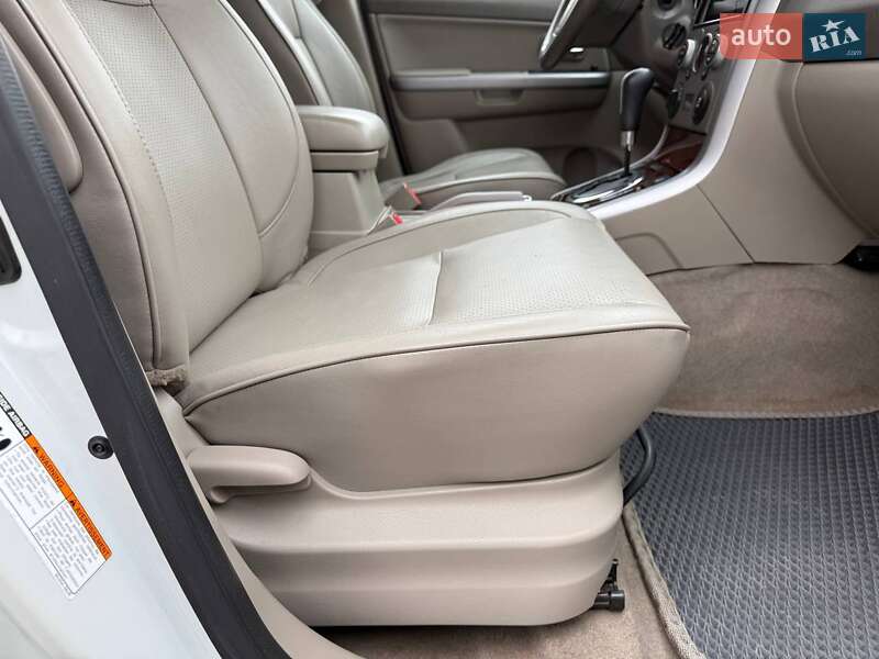 Позашляховик / Кросовер Suzuki Grand Vitara 2012 в Дніпрі