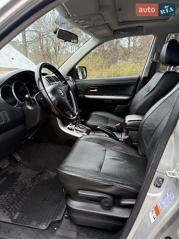 Внедорожник / Кроссовер Suzuki Grand Vitara 2007 в Львове фото 13 Внедорожник / Кроссовер Suzuki Grand Vitara 2007 в Львове
