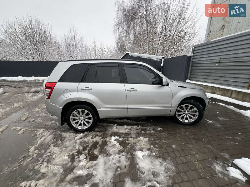 Внедорожник / Кроссовер Suzuki Grand Vitara 2015 в Львове