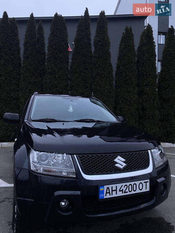Внедорожник / Кроссовер Suzuki Grand Vitara 2008 в Киеве