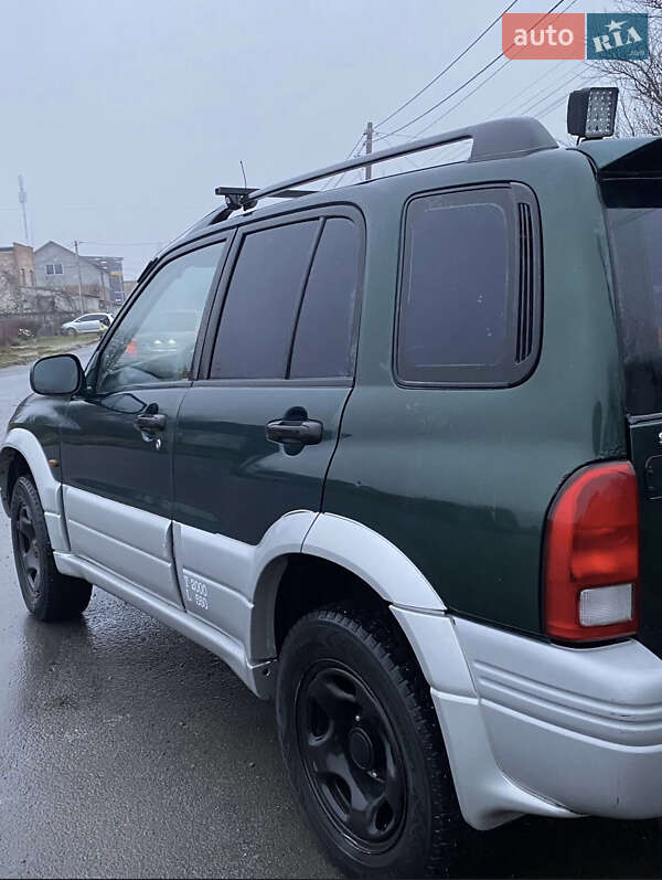 Внедорожник / Кроссовер Suzuki Grand Vitara 2004 в Киеве