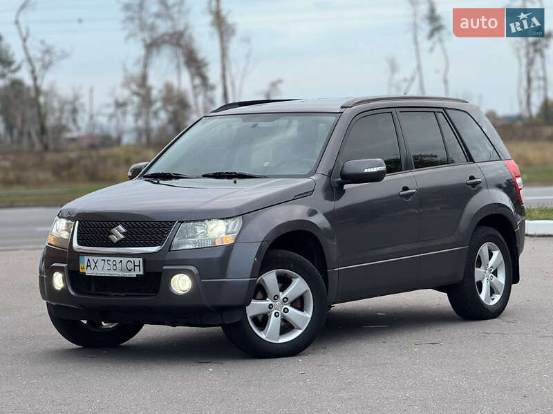 Внедорожник / Кроссовер Suzuki Grand Vitara 2010 в Харькове