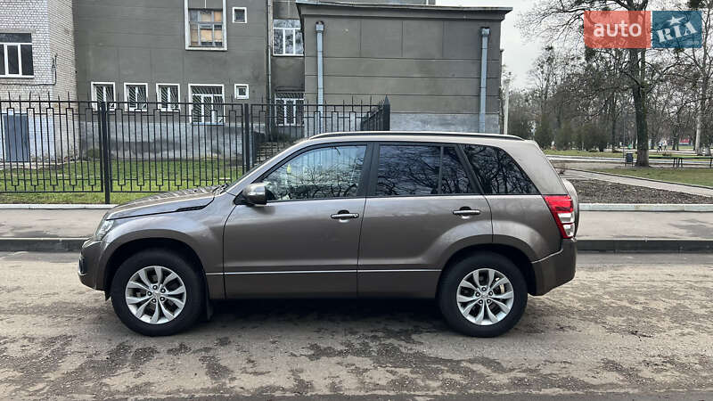 Внедорожник / Кроссовер Suzuki Grand Vitara 2016 в Харькове