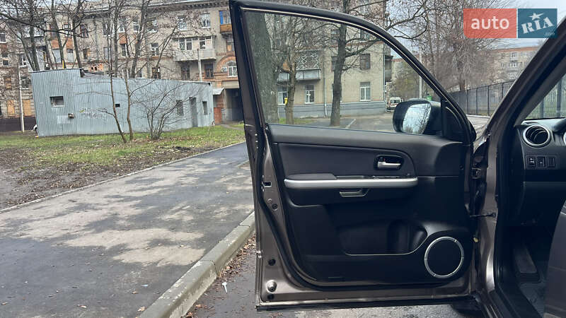 Внедорожник / Кроссовер Suzuki Grand Vitara 2016 в Харькове