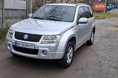 Позашляховик / Кросовер Suzuki Grand Vitara 2007 в Рівному