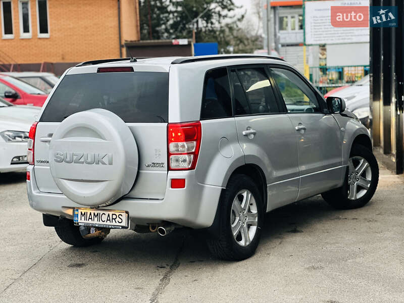 Внедорожник / Кроссовер Suzuki Grand Vitara 2006 в Харькове