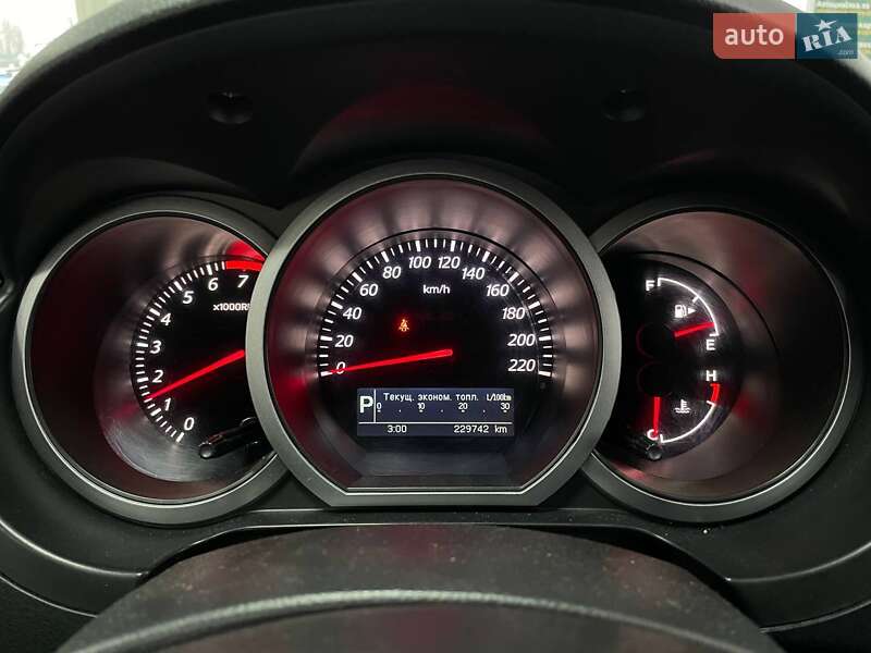 Внедорожник / Кроссовер Suzuki Grand Vitara 2016 в Киеве