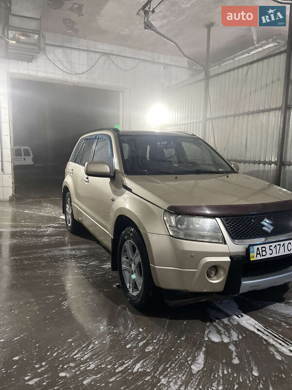 Позашляховик / Кросовер Suzuki Grand Vitara 2006 в Вінниці