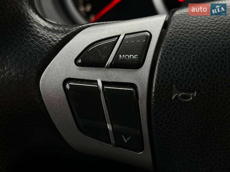 Позашляховик / Кросовер Suzuki Grand Vitara 2007 в Києві