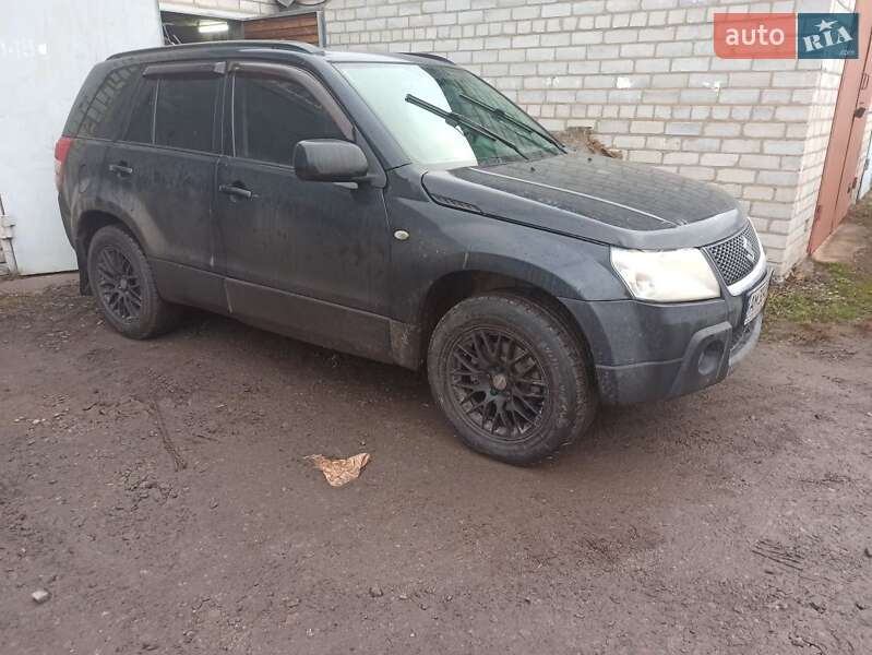 Позашляховик / Кросовер Suzuki Grand Vitara 2006 в Житомирі