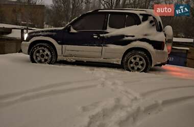 Позашляховик / Кросовер Suzuki Grand Vitara 2004 в Харкові