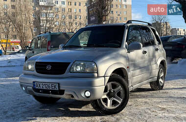 Внедорожник / Кроссовер Suzuki Grand Vitara 2000 в Харькове