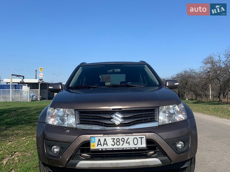 Внедорожник / Кроссовер Suzuki Grand Vitara 2014 в Киеве