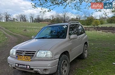 Внедорожник / Кроссовер Suzuki Grand Vitara 2003 в Славянске