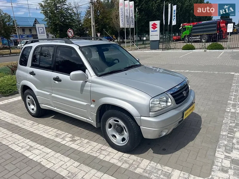 Suzuki Grand Vitara 2000