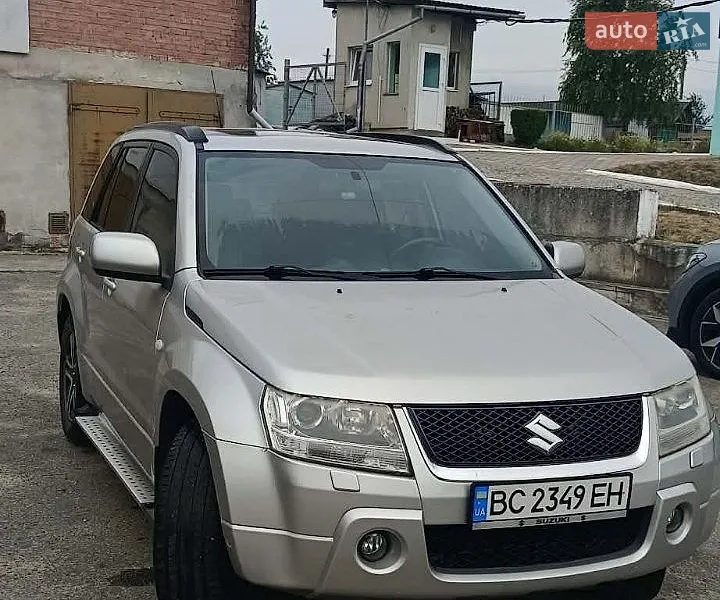 Suzuki Grand Vitara 2005