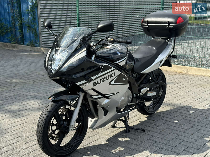 Спортбайк Suzuki GS 500F 2006 в Києві